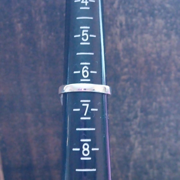 Silver blue Faceted Glass Ring - Picture 10 of 10